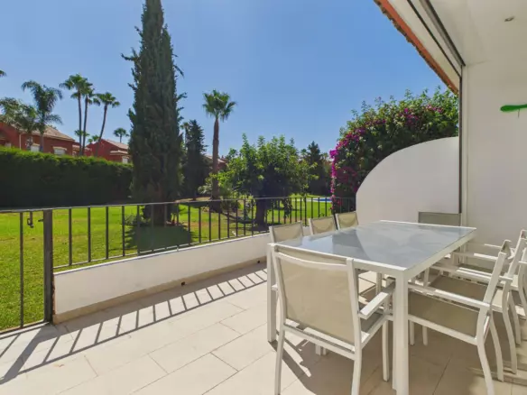 1-bedroom Apartment In Estepona, Spain (53 M²)