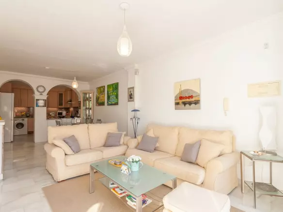 2-bedroom Apartment In Marbella, Spain (87 M²)