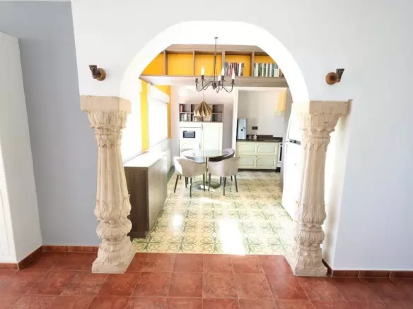 4-bedroom Villa In Orihuela, Spain (189 M²)