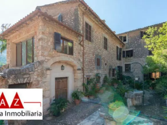 8-bedroom Villa In Fornalutx, Spain (1.562 M²)