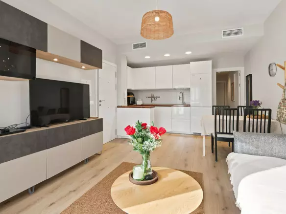 2-bedroom Apartment In Fuengirola, Spain (71 M²)
