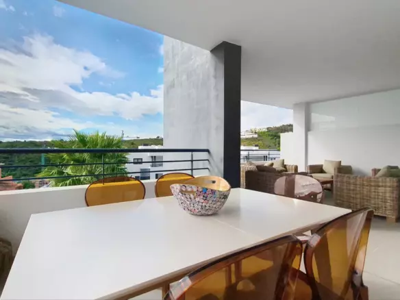 3-bedroom Apartment In Casares, Spain (149 M²)
