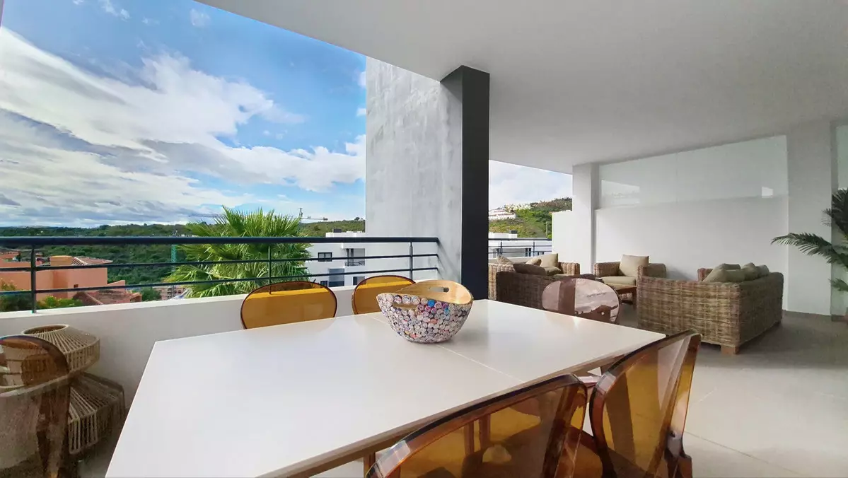 3-bedroom Apartment In Casares, Spain (149 M²)