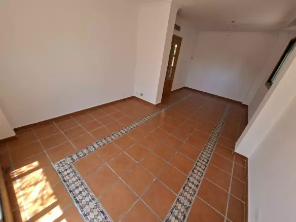 3-bedroom Villa In Manilva, Spain (131 M²)
