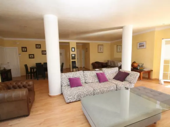 5-bedroom Villa In Orihuela, Spain (440 M²)