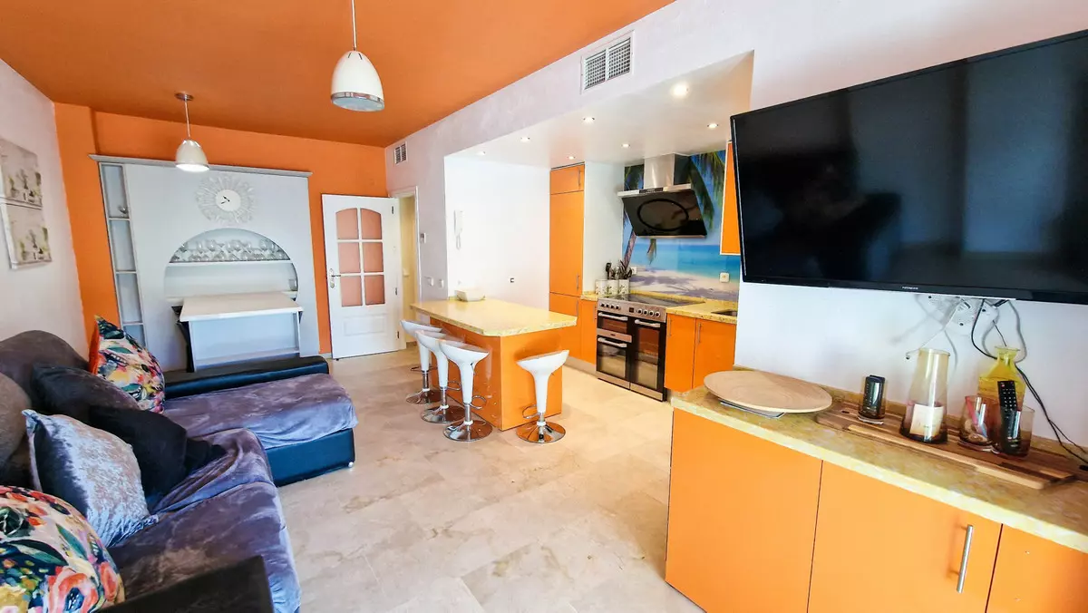 2-bedroom Apartment In Manilva, Spain (83 M²)