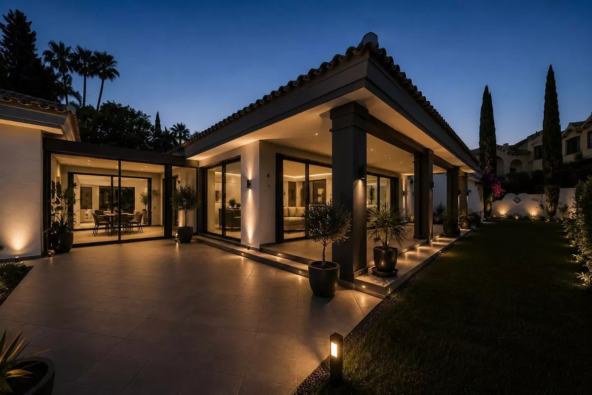 2-bedroom Villa In Benahavis, Spain (266 M²)