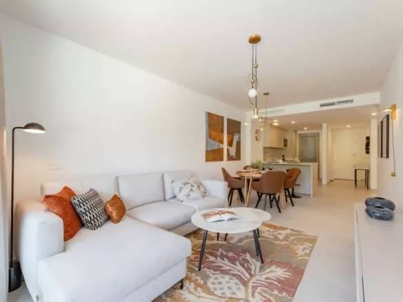 2-bedroom Apartment In Marbella, Spain (98 M²)