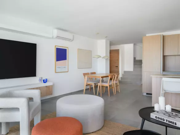 3-bedroom Apartment In Estepona, Spain (93 M²)