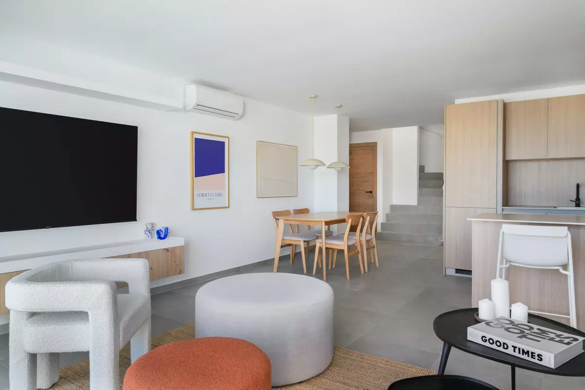 3-bedroom Apartment In Estepona, Spain (93 M²)