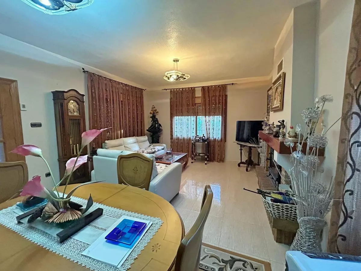 3-bedroom Villa In Orihuela, Spain (200 M²)