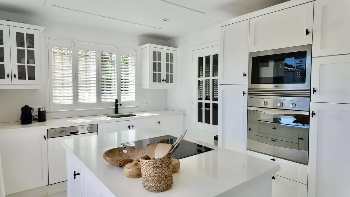 3-bedroom Villa In Mijas, Spain (260 M²)