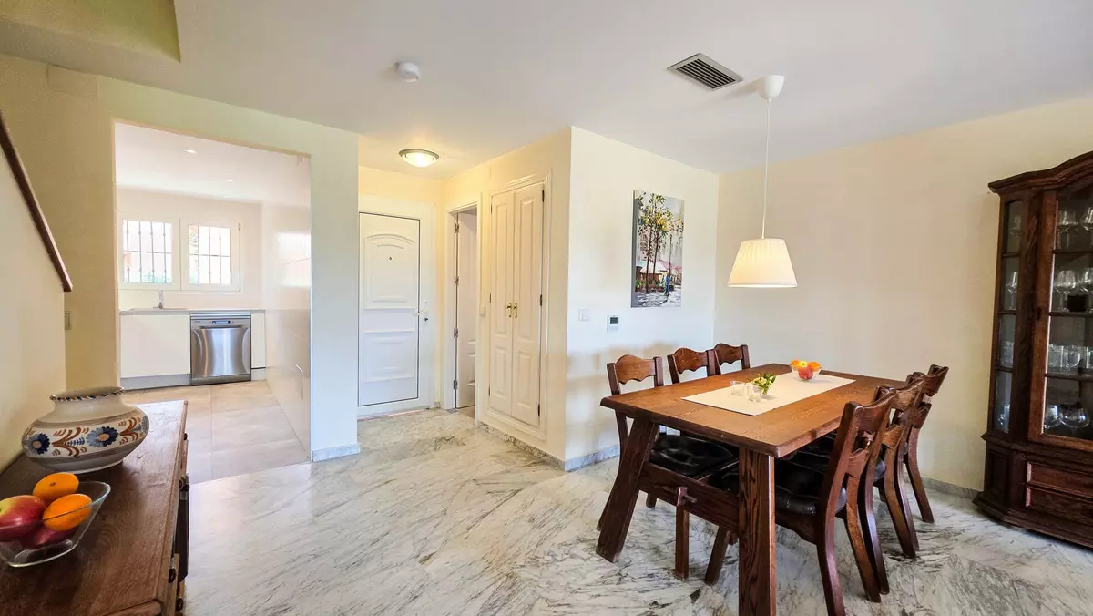 3-bedroom Town House In Manilva, Spain (127 M²)