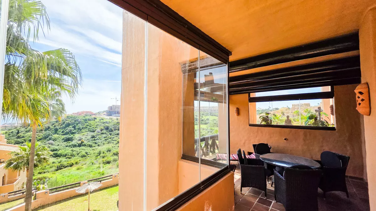 3-bedroom Apartment In Manilva, Spain (138 M²)