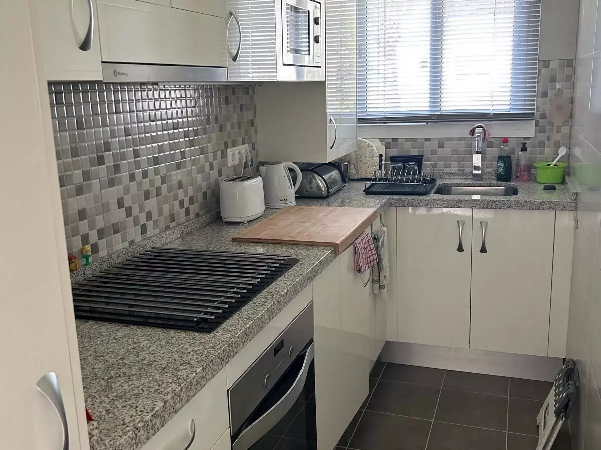 1-bedroom Apartment In Estepona, Spain (61 M²)