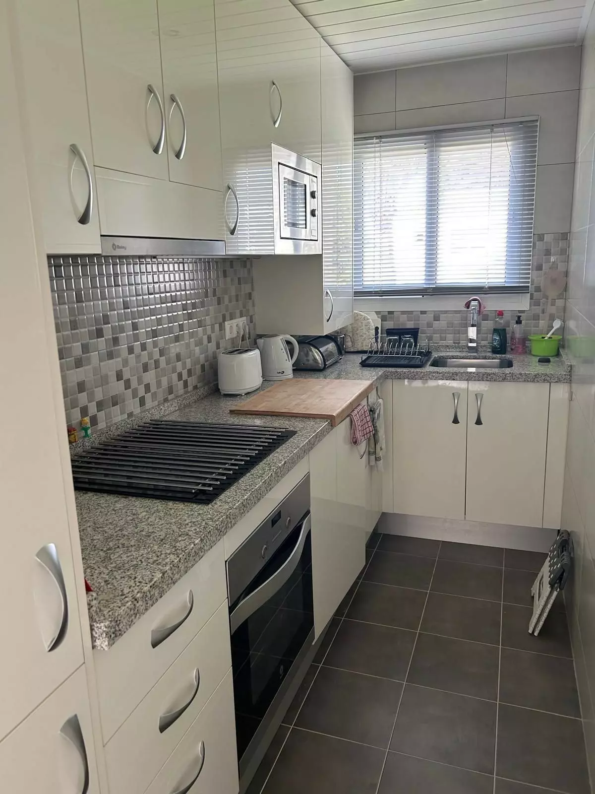 1-bedroom Apartment In Estepona, Spain (61 M²)