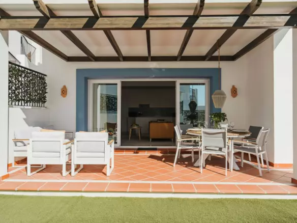 3-bedroom Apartment In Estepona, Spain (112 M²)
