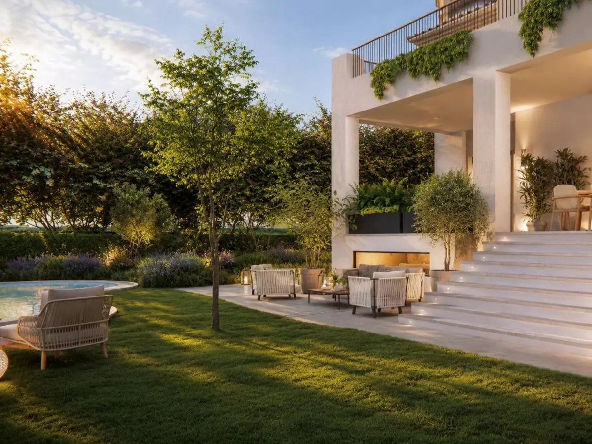 5-bedroom Villa In Estepona, Spain (487 M²)