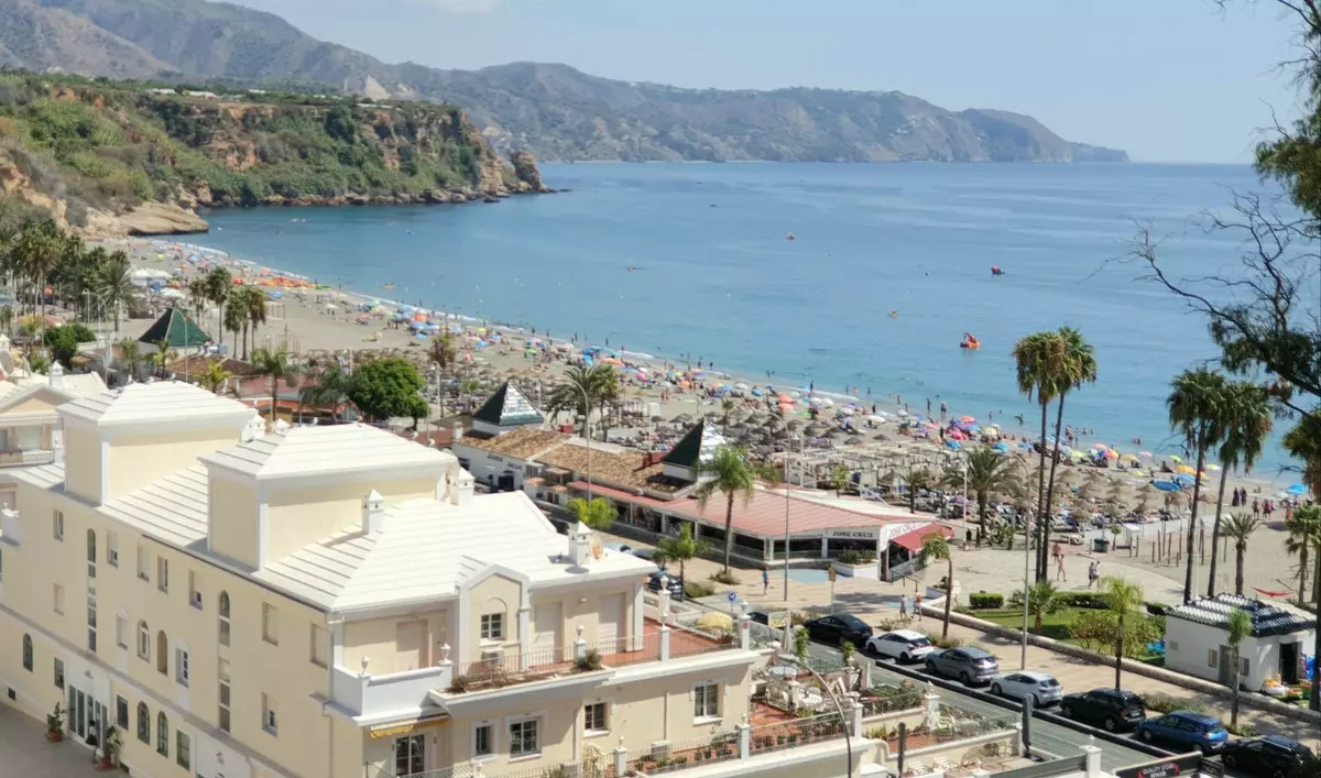 2-bedroom Apartment In Nerja, Spain (110 M²)