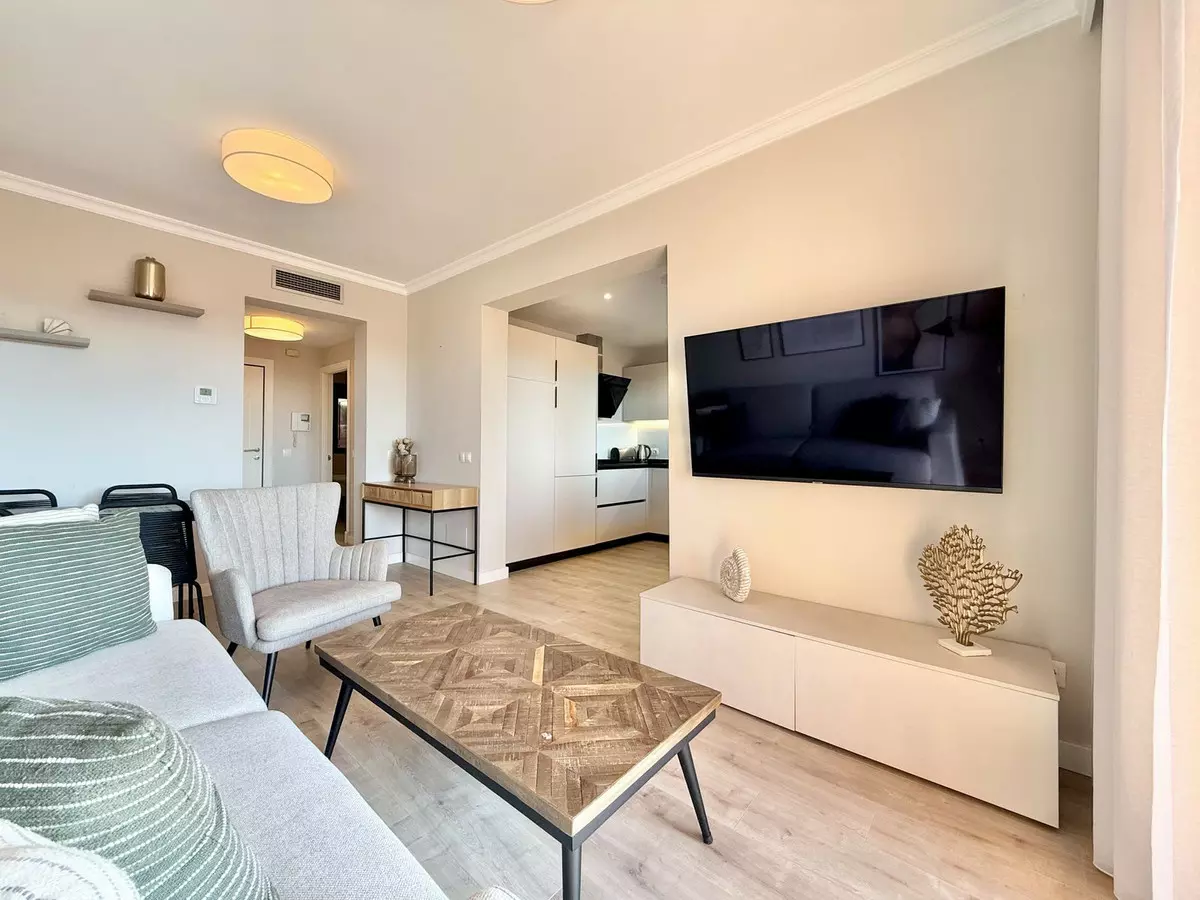 1-bedroom Apartment In Estepona, Spain (70 M²)
