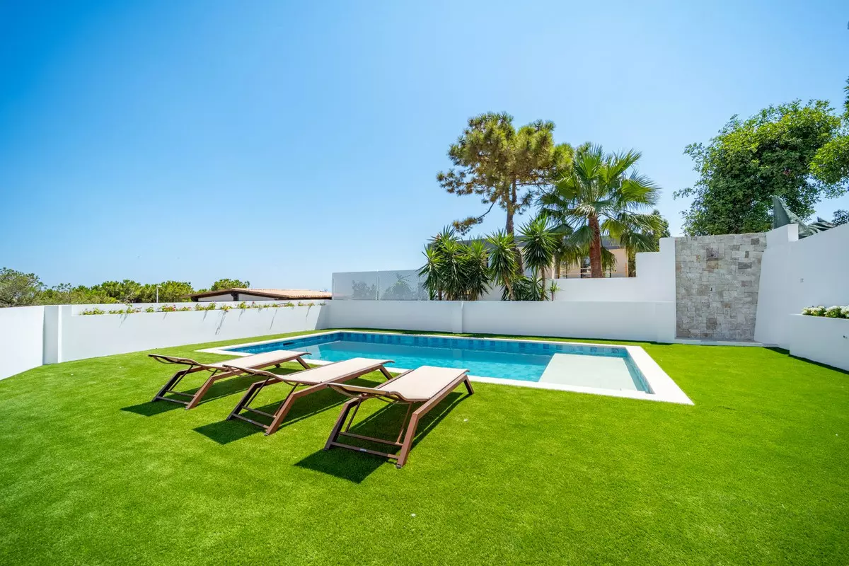 5-bedroom Villa In Mijas, Spain (329 M²)