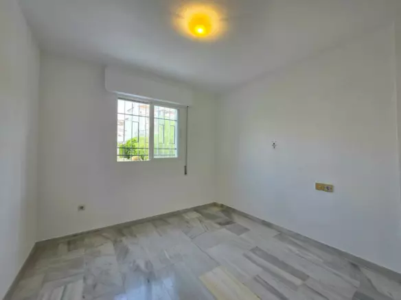 2-bedroom Apartment In Marbella, Spain (71 M²)