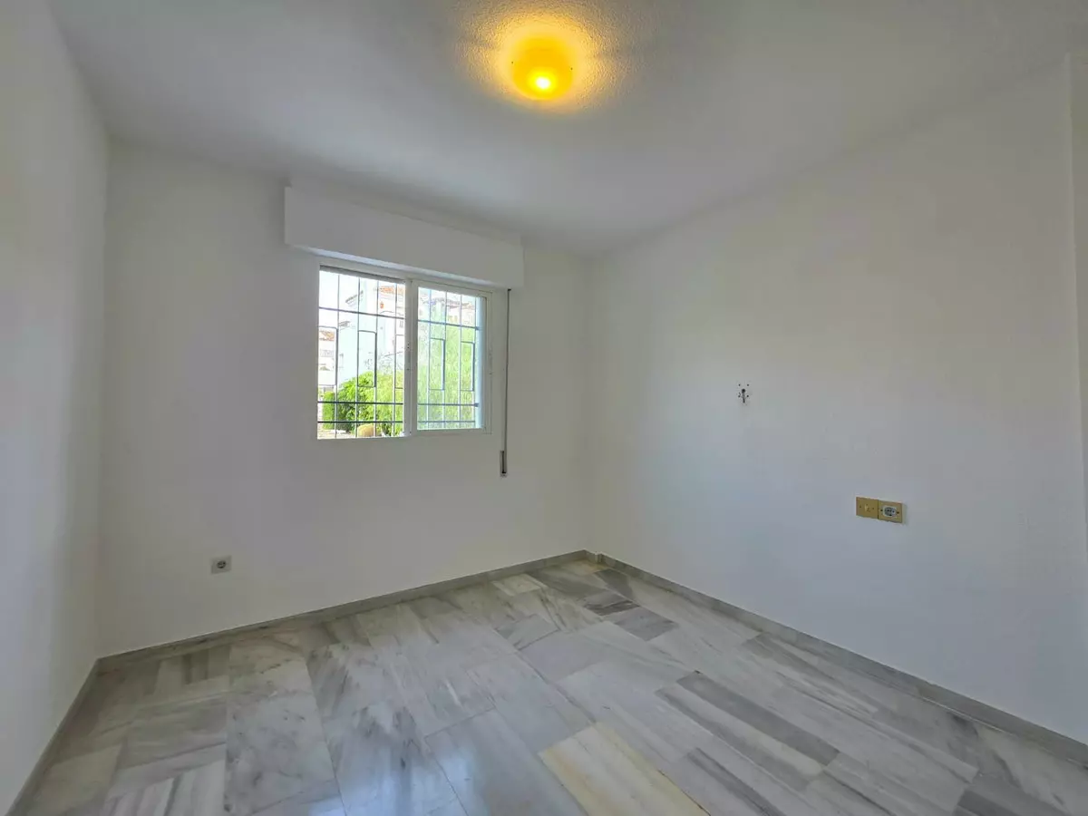 2-bedroom Apartment In Marbella, Spain (71 M²)