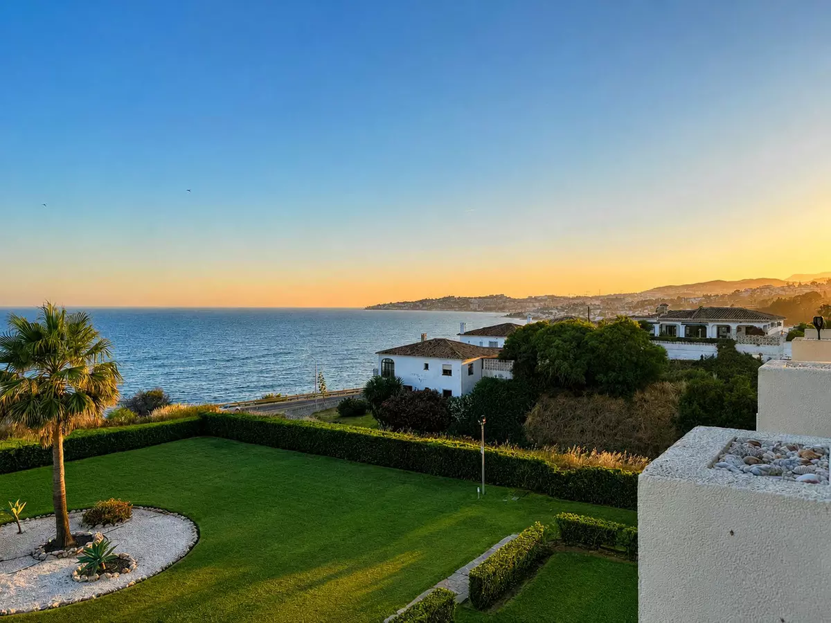 2-bedroom Apartment In Mijas, Spain (102 M²)