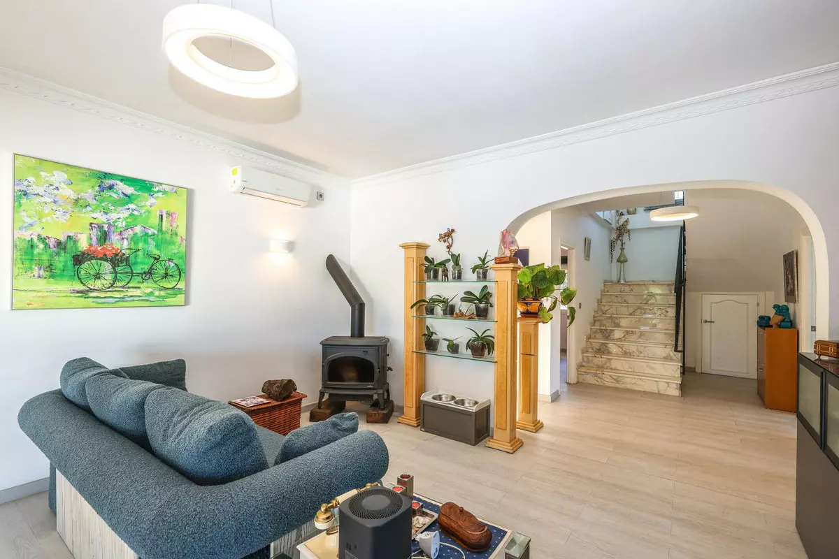 3-bedroom Villa In Coín, Spain (145 M²)