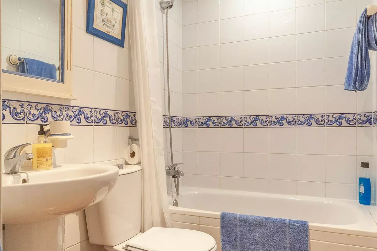 2-bedroom Apartment In Marbella, Spain (87 M²)