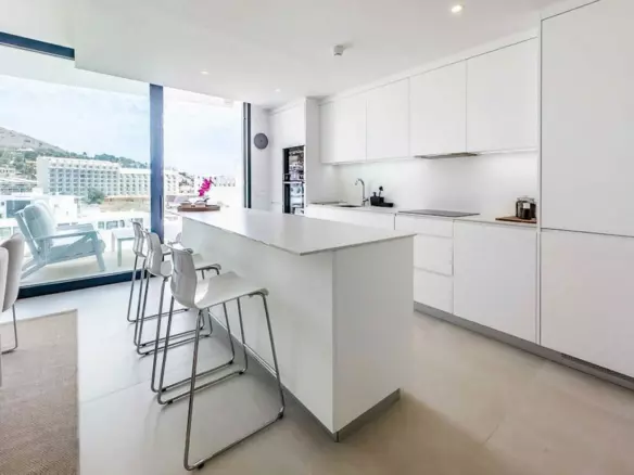 2-bedroom Apartment In Fuengirola, Spain (103 M²)