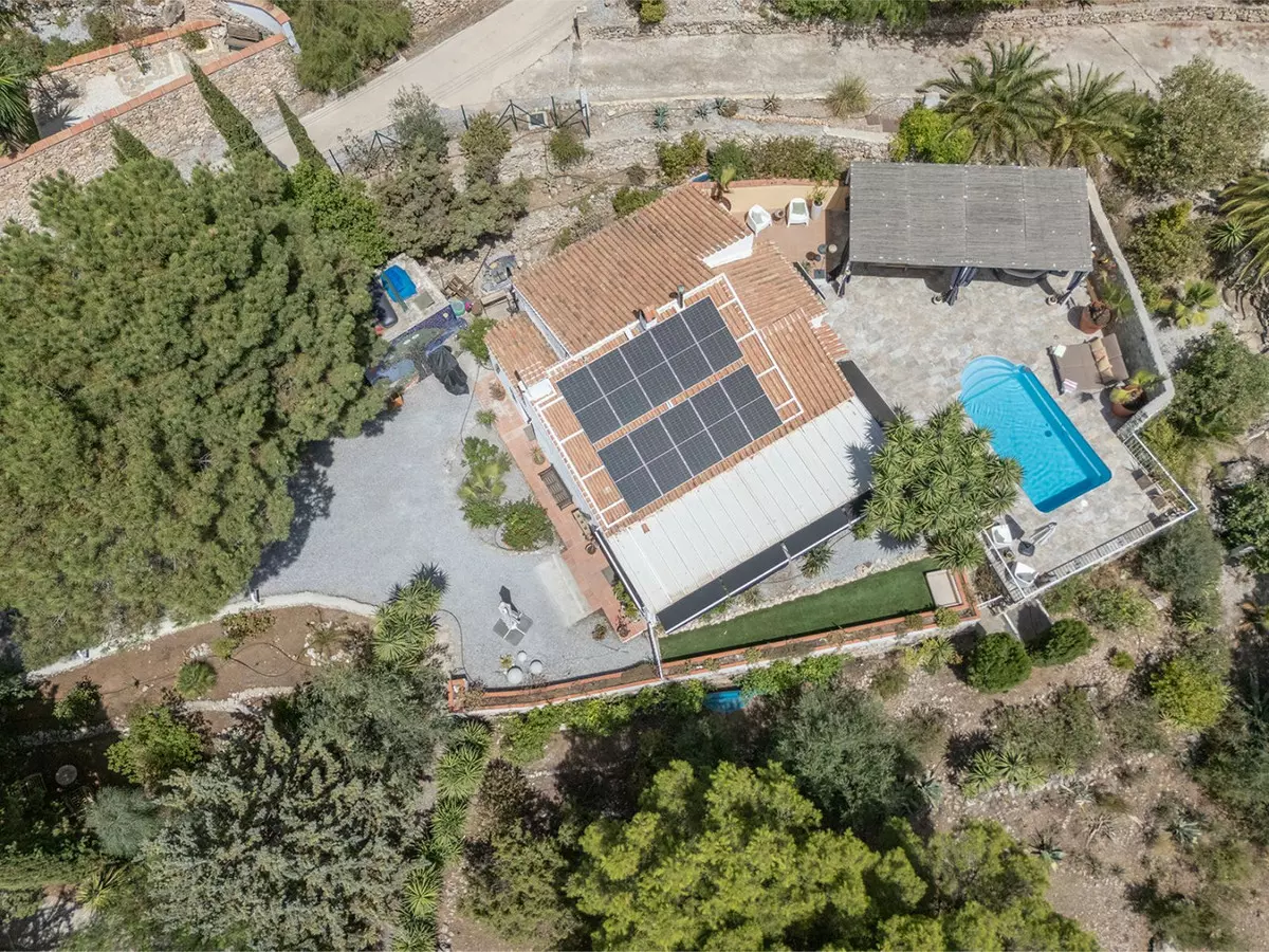 2-bedroom Villa In Cómpeta, Spain (95 M²)