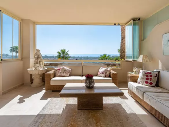2-bedroom Apartment In Estepona, Spain (107 M²)