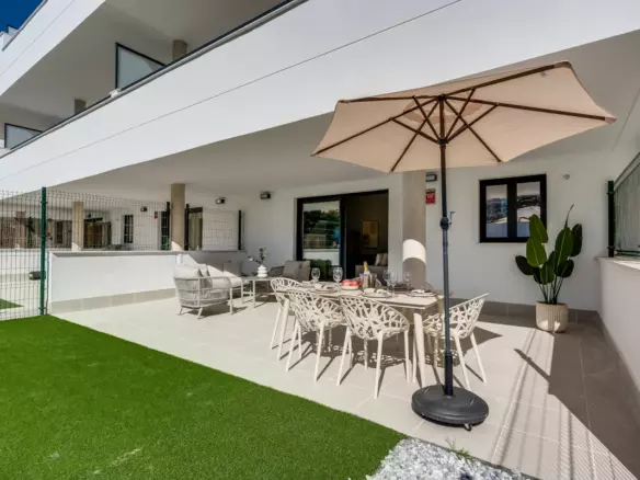 2-bedroom Apartment In Estepona, Spain (110 M²)
