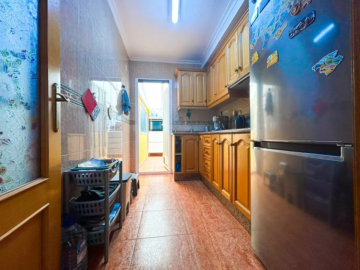 3-bedroom Apartment In Torrevieja, Spain (57 M²)