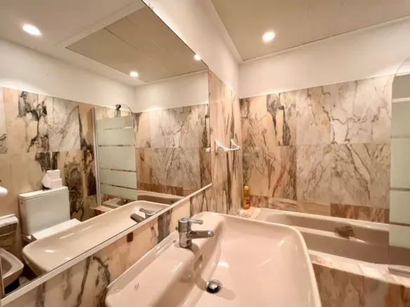 3-bedroom Apartment In Fuengirola, Spain (97 M²)
