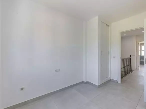 3-bedroom Town House In Estepona, Spain (102 M²)