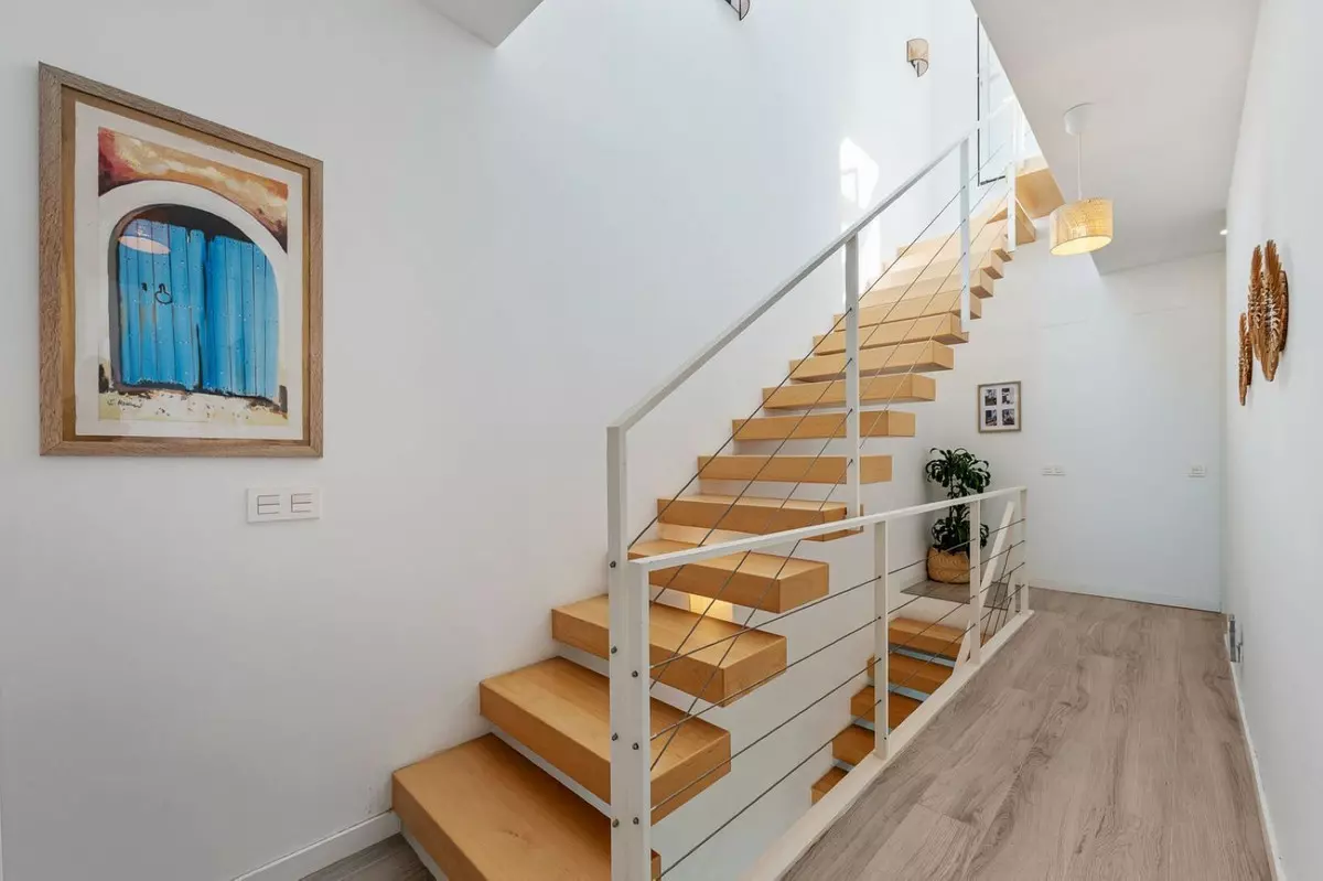 3-bedroom Town House In Estepona, Spain (167 M²)