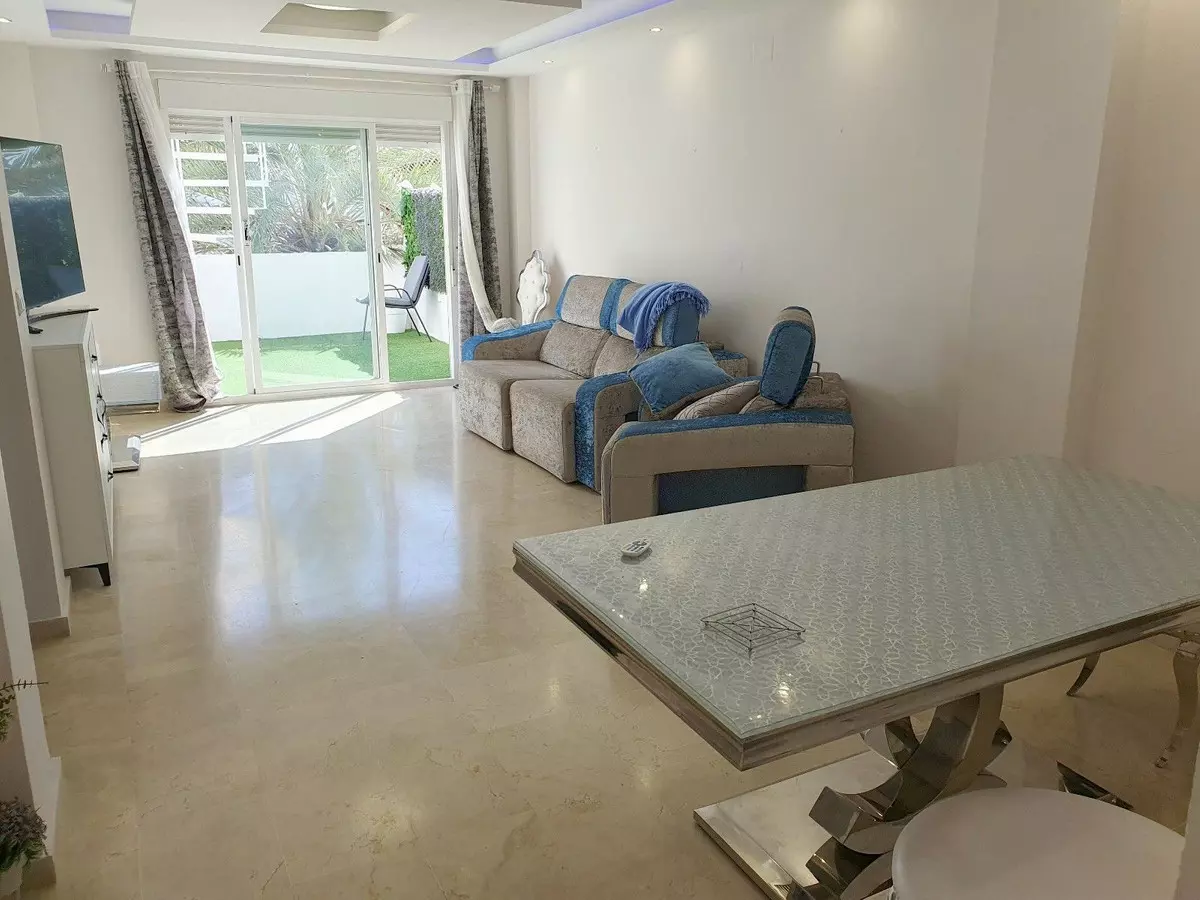 2-bedroom Apartment In Estepona, Spain (85 M²)