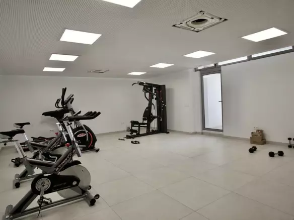 2-bedroom Apartment In Marbella, Spain (89 M²)