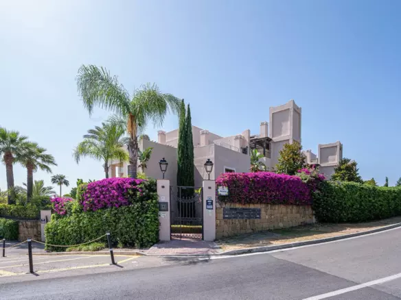 2-bedroom Apartment In Estepona, Spain (107 M²)