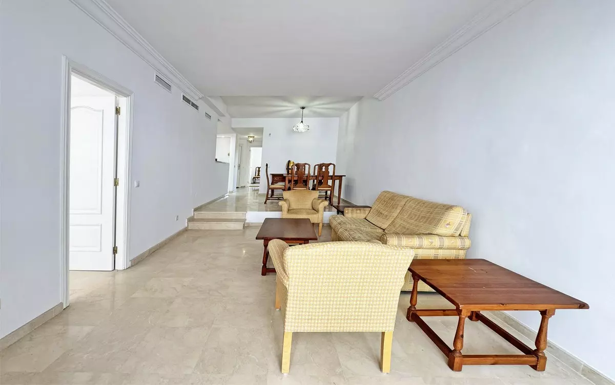 2-bedroom Apartment In Marbella, Spain (93 M²)
