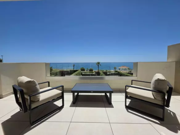 4-bedroom Town House In Estepona, Spain (291 M²)