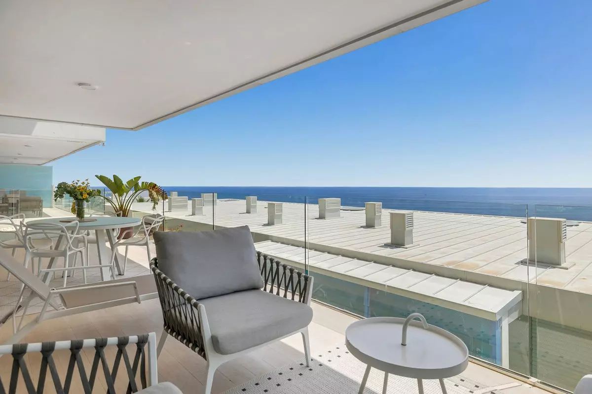 3-bedroom Apartment In Fuengirola, Spain (130 M²)