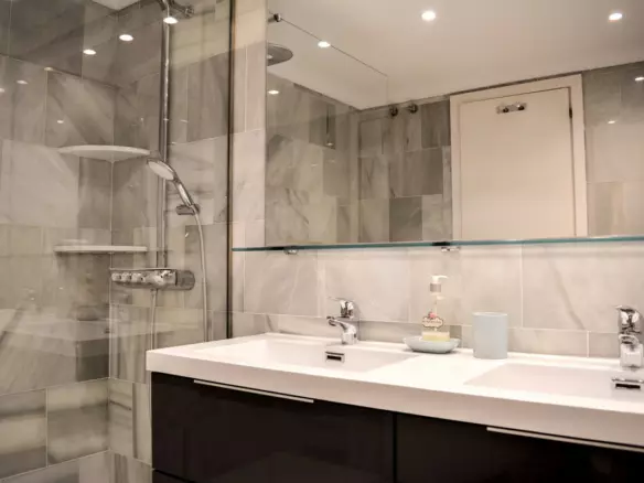 2-bedroom Apartment In Marbella, Spain (112 M²)