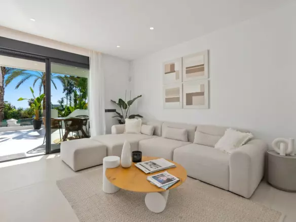 3-bedroom Apartment In Estepona, Spain (269 M²)