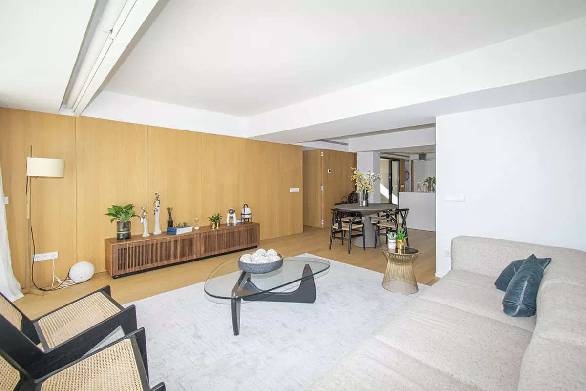 2-bedroom Apartment In Palma De Mallorca, Spain (150 M²)