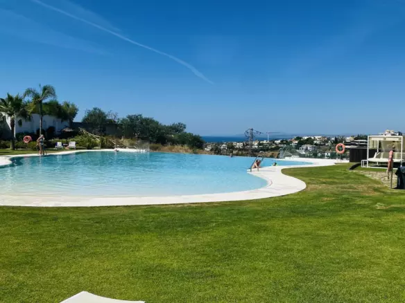 2-bedroom Apartment In Estepona, Spain (111 M²)