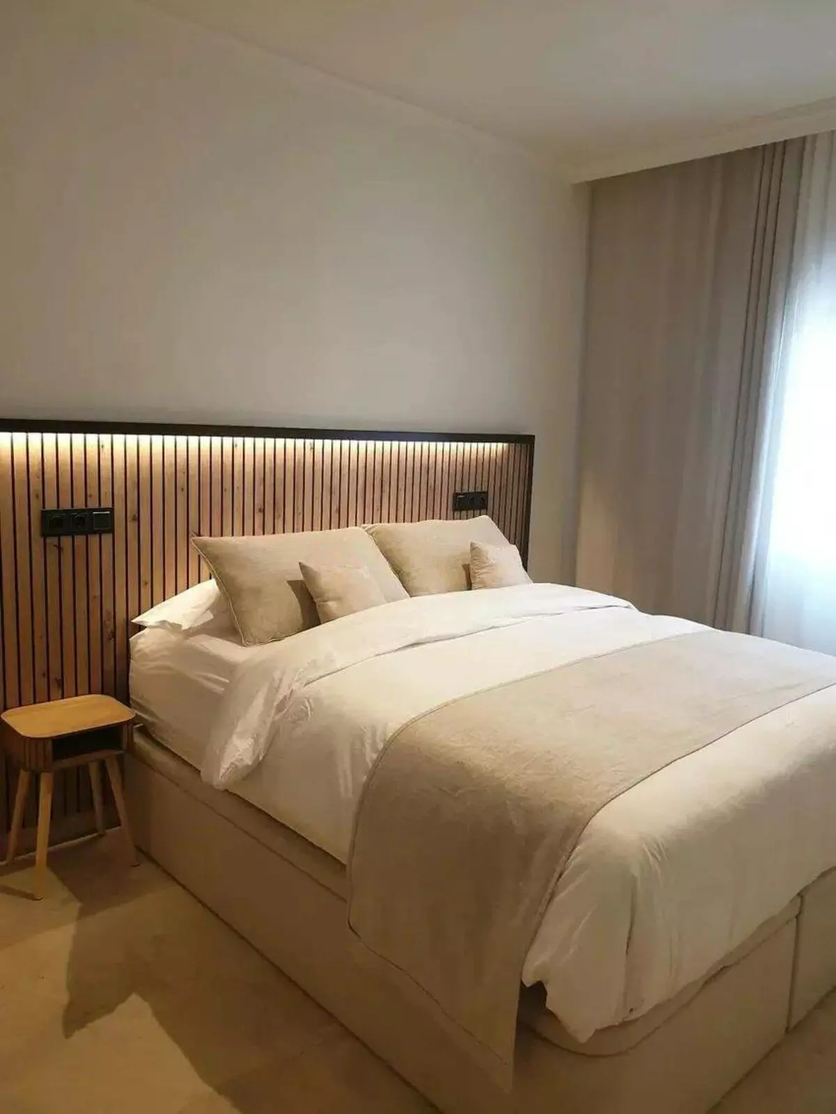 ShowFeedImage-413636 3-bedroom Apartment In Marbella, Spain (180 M²)