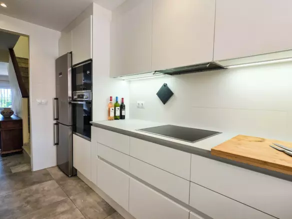 3-bedroom Town House In Manilva, Spain (127 M²)